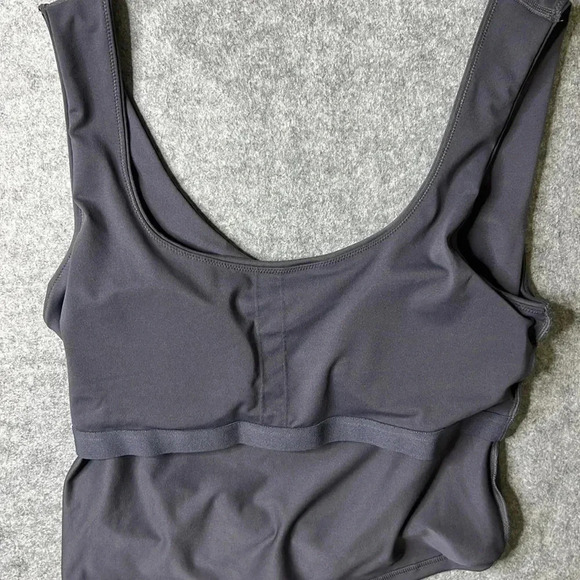 Fabletics Oasis Twist Built-In Bra Tank gray XXL NWT - Picture 5 of 8
